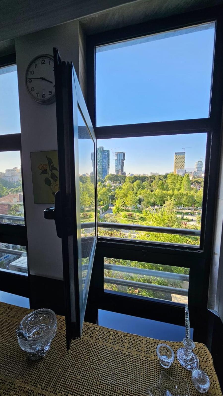Апартаменты Amo Tower Tirana Center Экстерьер фото